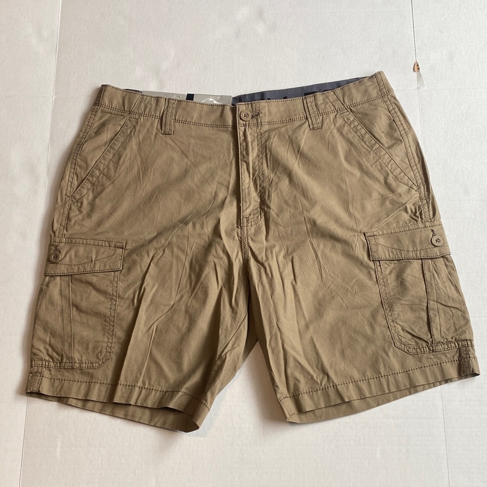 Denali Men's Tan Cargo Shorts